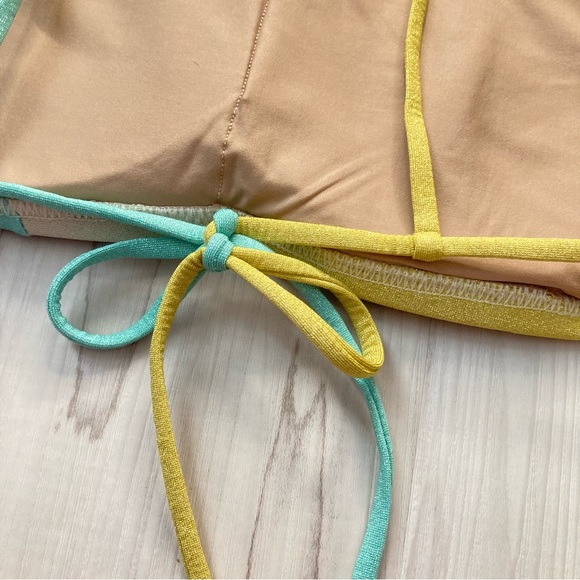 PQ ☀️ Divine Luna Wave Blue Yellow Shimmer Bralette Bikini Top - Picture 7 of 12